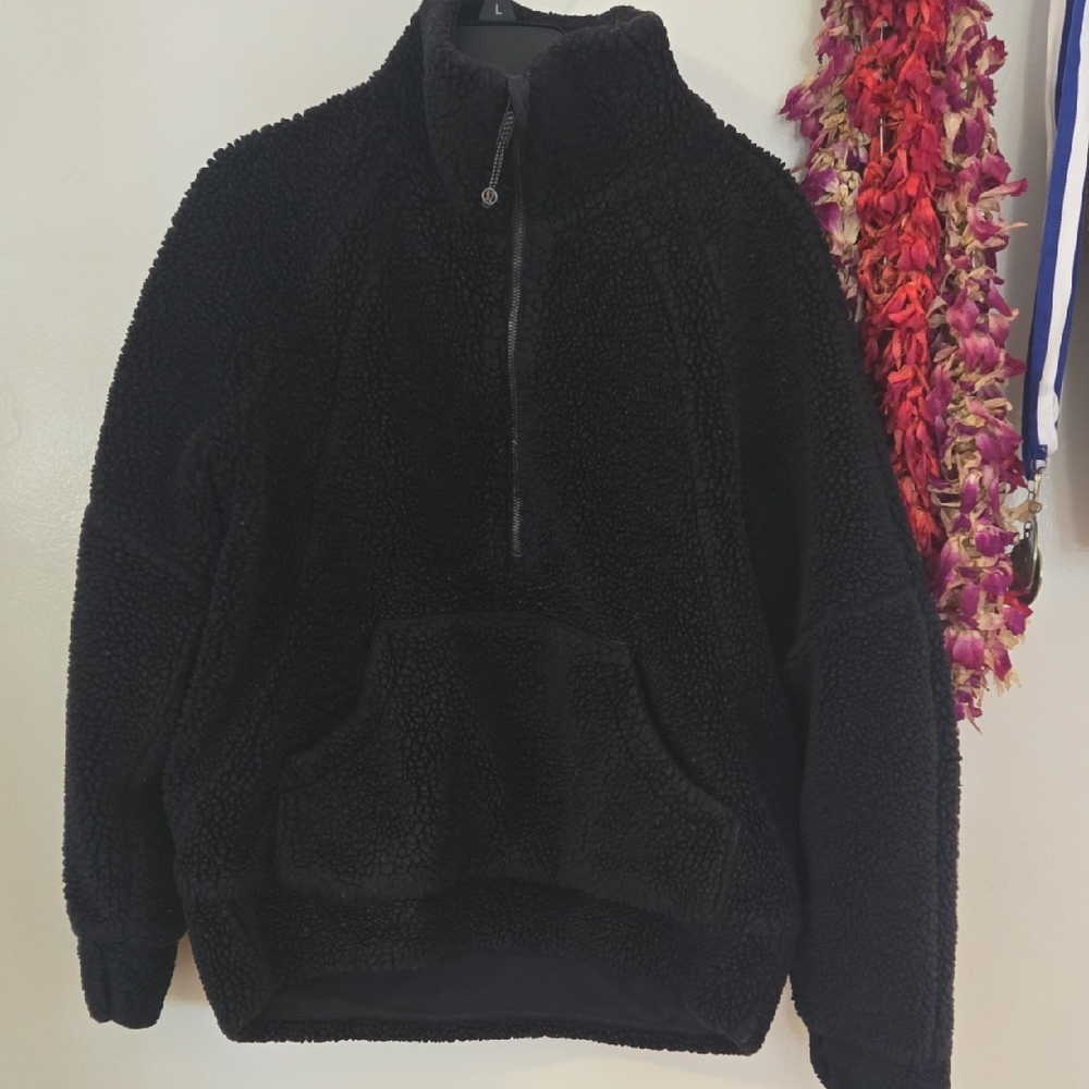 Lululemon Black Sherpa Pullover